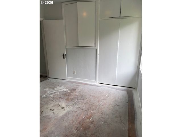 32720 Se HURLBURT Rd, Corbett, OR 97019
