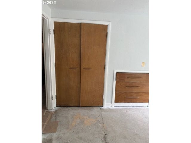32720 Se HURLBURT Rd, Corbett, OR 97019