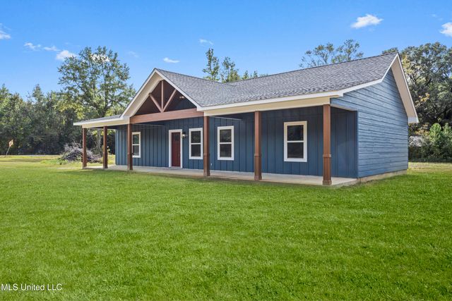 3665 Poticaw Bayou Road, Vancleave, MS 39565