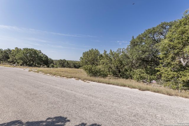 LOT 22146 White Tail Run Rd, Horseshoe Bay, TX 78657