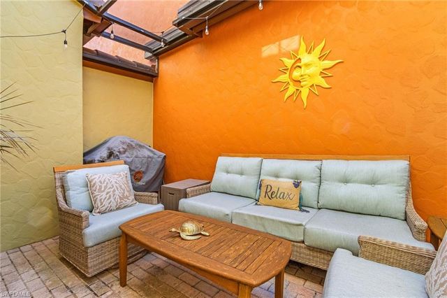 9118 Chula Vista ST # 12002, Naples, FL 34113