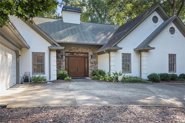 2117 Line Tree Lane, Powder Springs, GA 30127