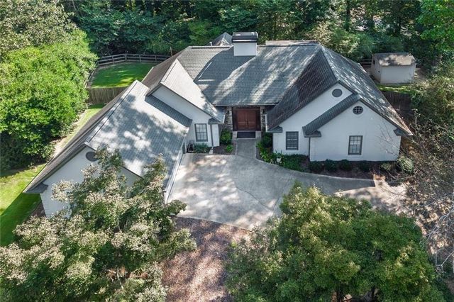 2117 Line Tree Lane, Powder Springs, GA 30127