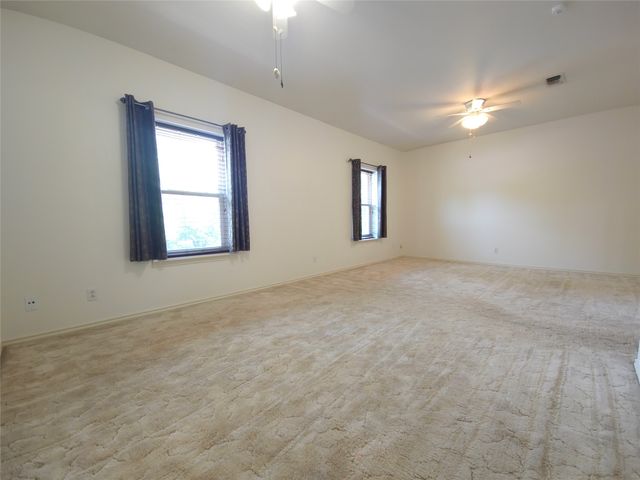 426 W Oak Street, Weatherford, TX 76086
