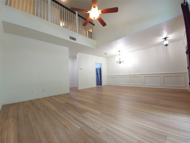 426 W Oak Street, Weatherford, TX 76086