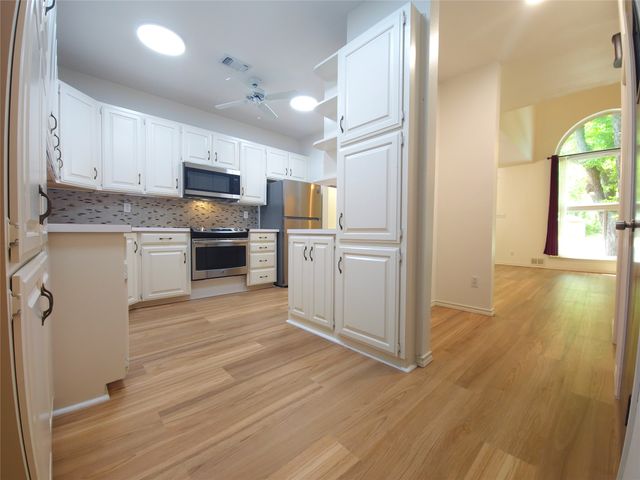 426 W Oak Street, Weatherford, TX 76086