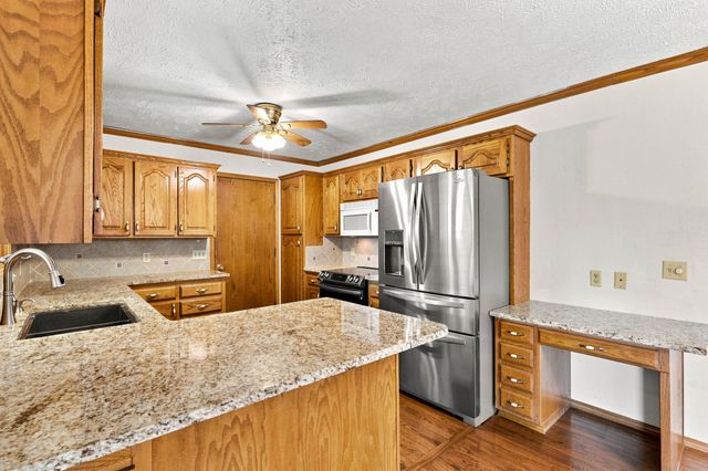 457 Nightcap Drive, Billings, MO 65610