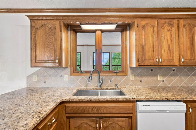 457 Nightcap Drive, Billings, MO 65610