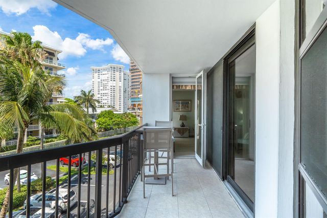 1361 S Ocean Boulevard 303, Pompano Beach, FL 33062