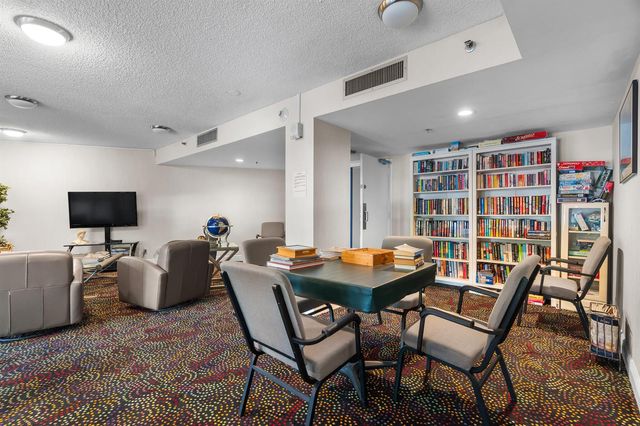 1361 S Ocean Boulevard 303, Pompano Beach, FL 33062
