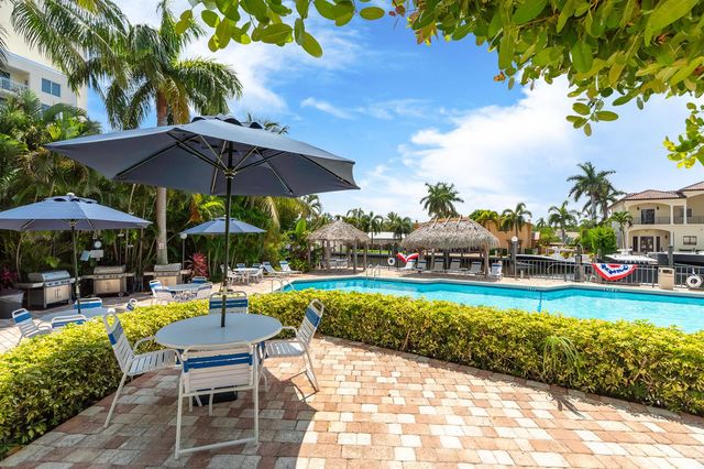 1361 S Ocean Boulevard 303, Pompano Beach, FL 33062