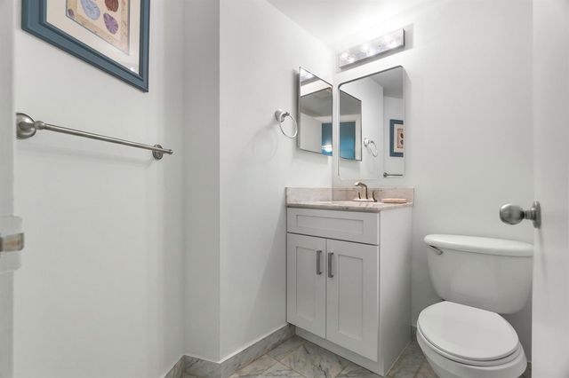1361 S Ocean Boulevard 303, Pompano Beach, FL 33062