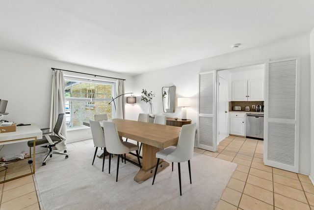 2500 Deerfoot TRL, Austin, TX 78704