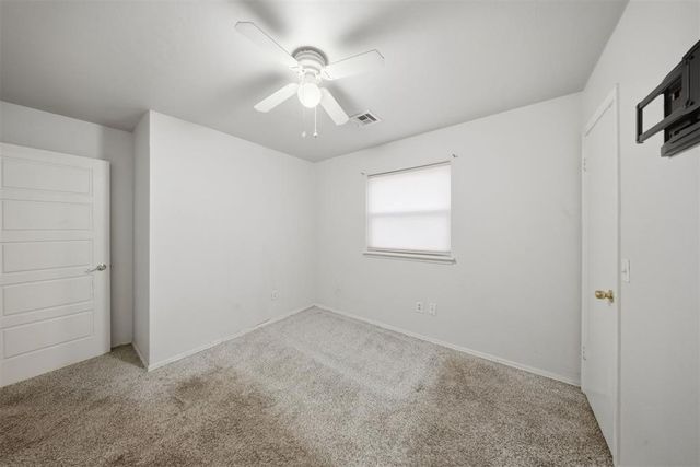 3426 Royalwood Circle, Del City, OK 73115