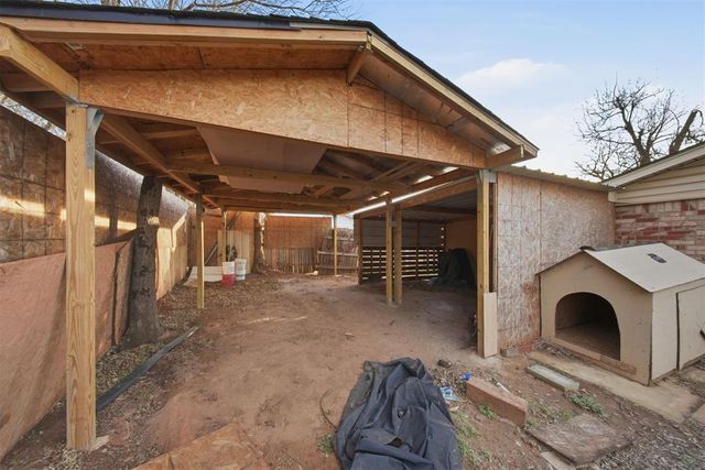 3426 Royalwood Circle, Del City, OK 73115