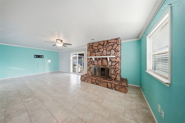 3426 Royalwood Circle, Del City, OK 73115