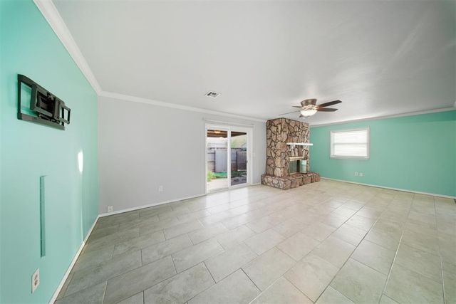 3426 Royalwood Circle, Del City, OK 73115