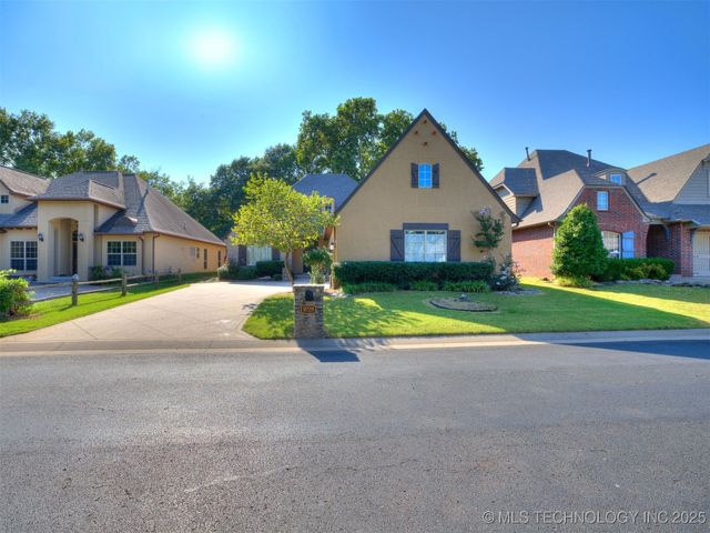 9728 S 75th East Avenue, Tulsa, OK 74133