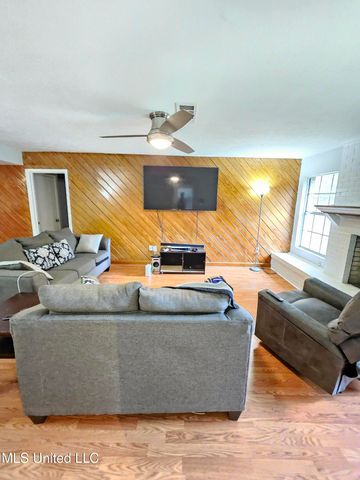 5856 Cypress Trail, Jackson, MS 39211