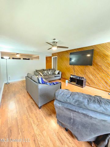 5856 Cypress Trail, Jackson, MS 39211