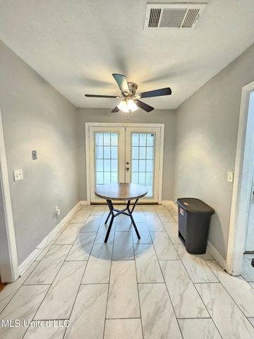 5856 Cypress Trail, Jackson, MS 39211