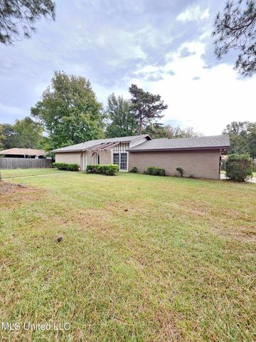 5856 Cypress Trail, Jackson, MS 39211