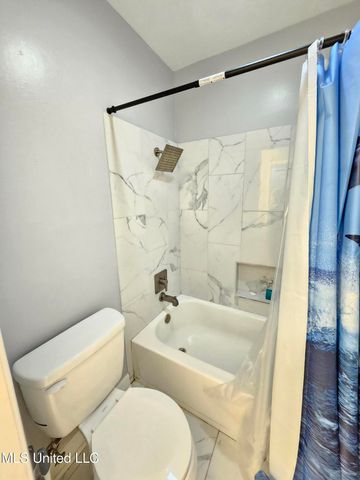 5856 Cypress Trail, Jackson, MS 39211