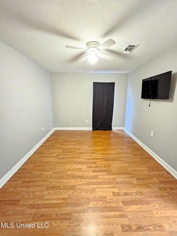 5856 Cypress Trail, Jackson, MS 39211