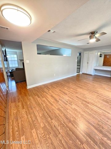 5856 Cypress Trail, Jackson, MS 39211