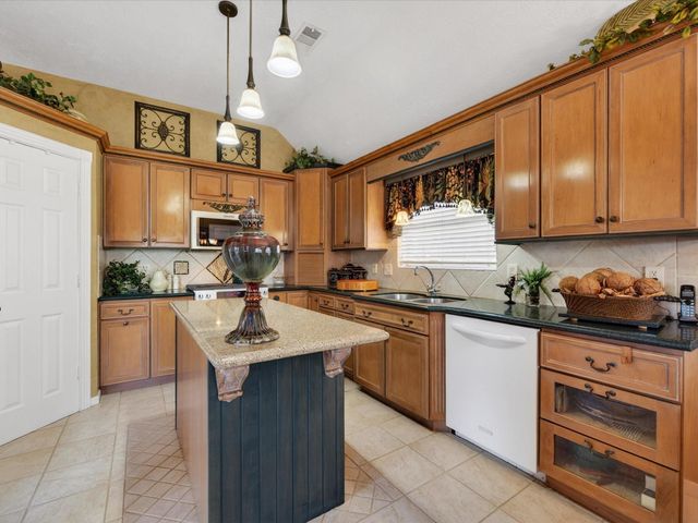 2110 Laurel Forest Way, Houston, TX 77014