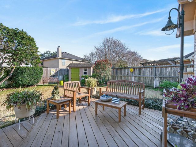 2110 Laurel Forest Way, Houston, TX 77014