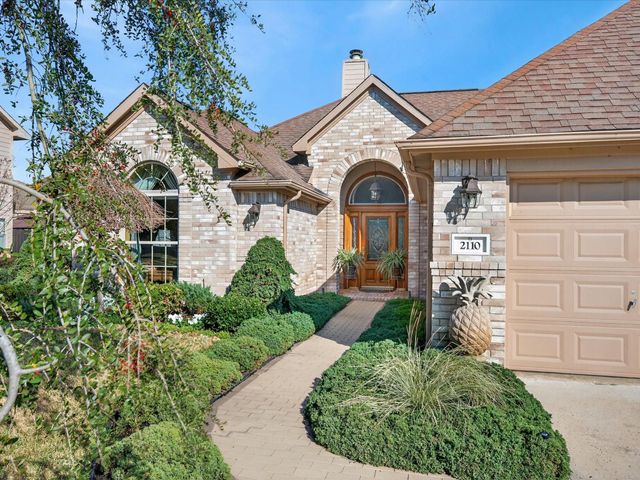 2110 Laurel Forest Way, Houston, TX 77014