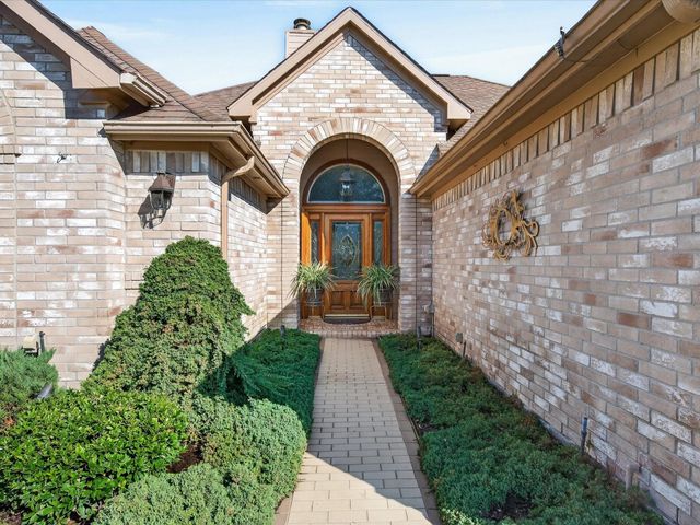 2110 Laurel Forest Way, Houston, TX 77014