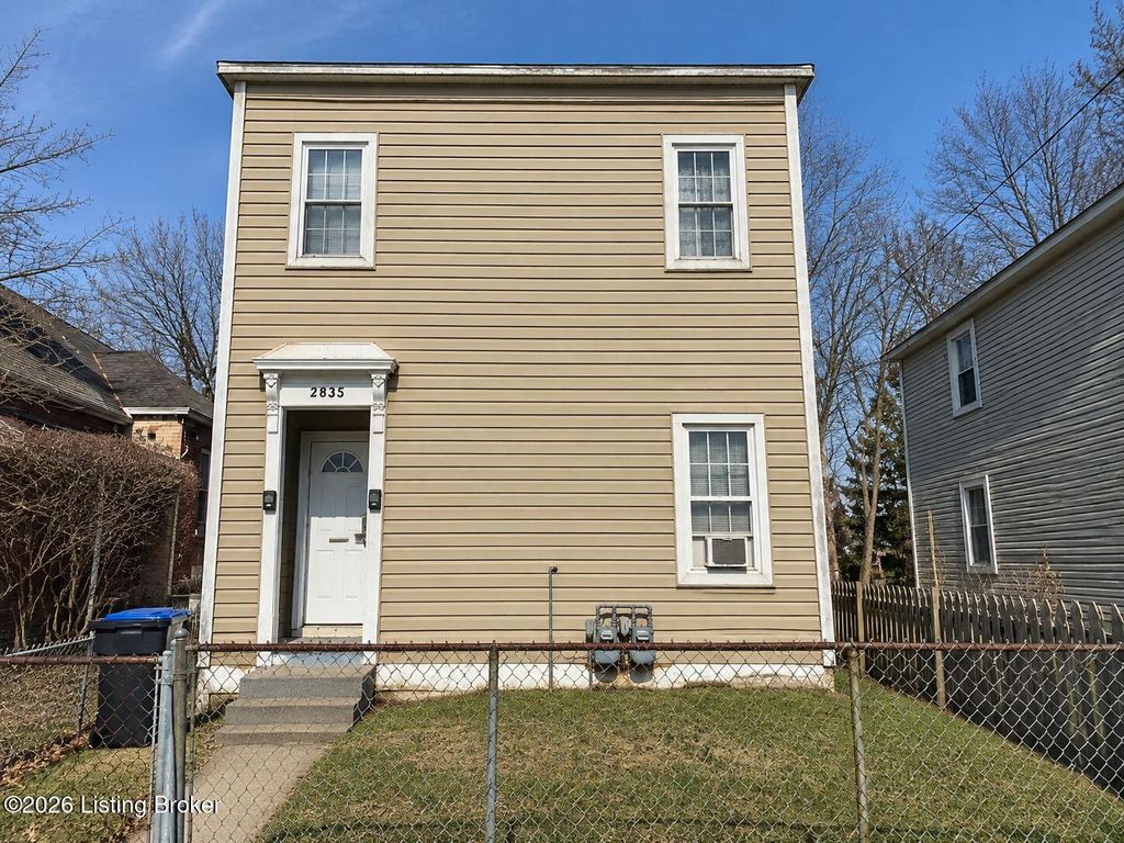 2633 Alford Ave 1, Louisville, KY 40212