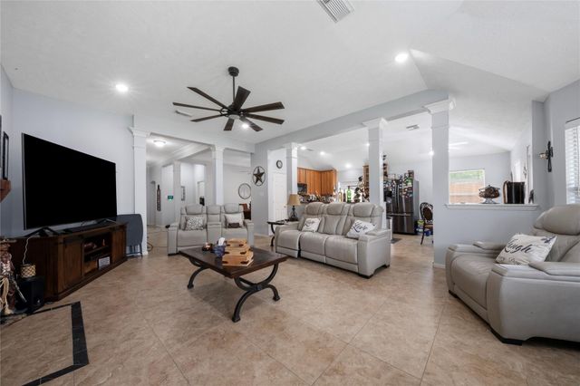 7431 Hollow Cove Court, Cypress, TX 77433