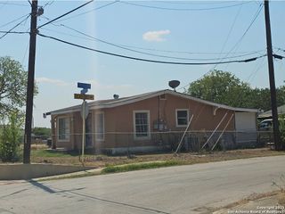 802 Proctor, San Antonio, TX 78221