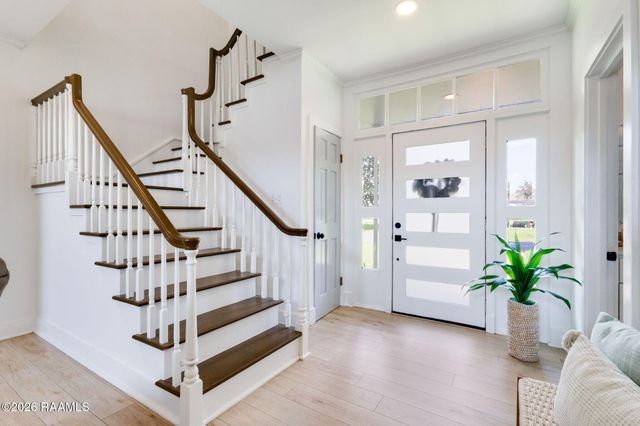 125 Donald Drive, Lafayette, LA 70503