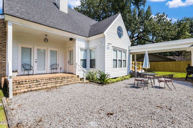125 Donald Drive, Lafayette, LA 70503