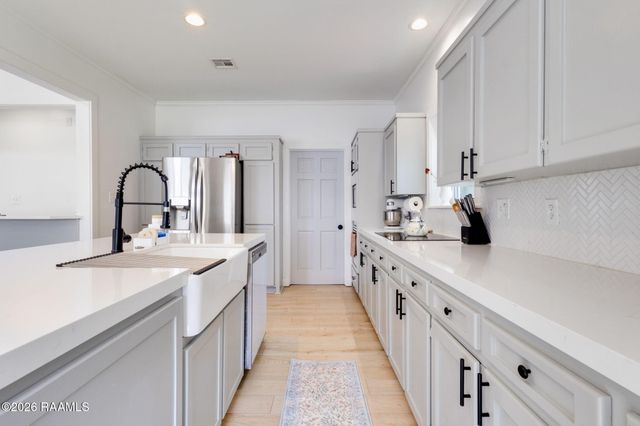125 Donald Drive, Lafayette, LA 70503
