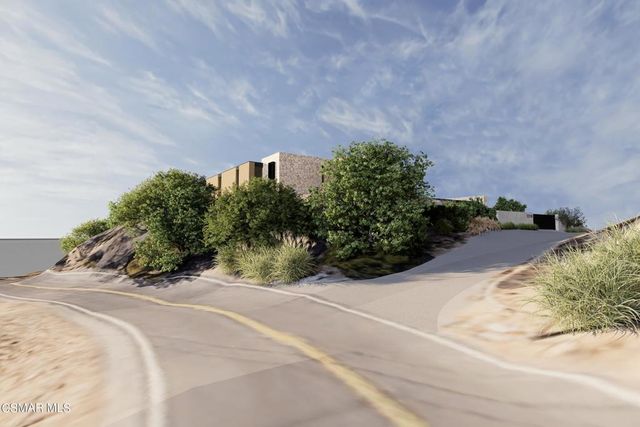 23118 Saddle Peak Road, Topanga, CA 90290