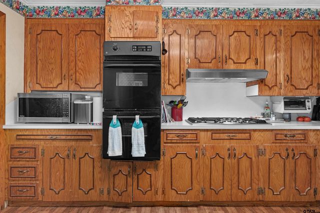 4610 N US Hwy 79, Deberry, TX 75639