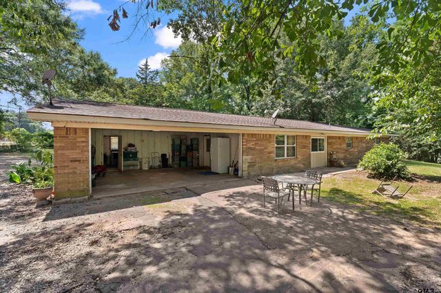 4610 N US Hwy 79, Deberry, TX 75639