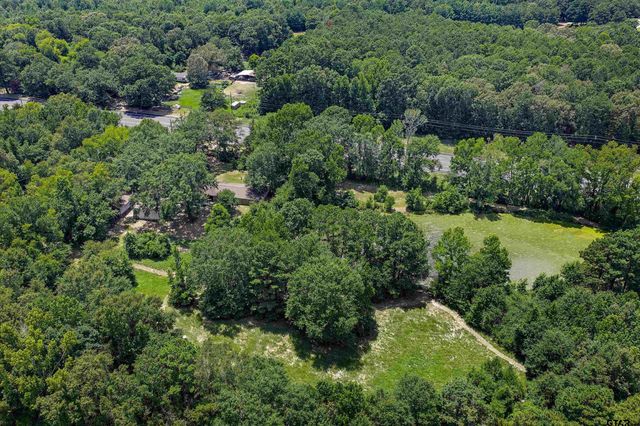 4610 N US Hwy 79, Deberry, TX 75639