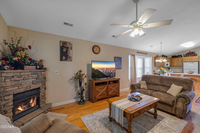 531 Tanasi Trail, Pigeon Forge, TN 37863