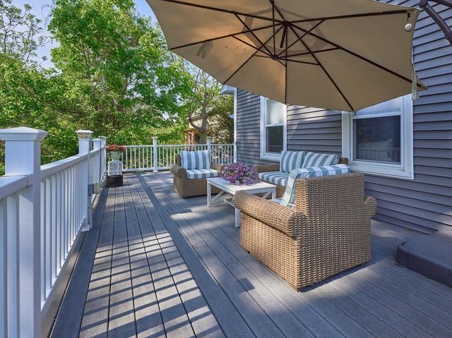 20 Brandes St, Webster, MA 01570