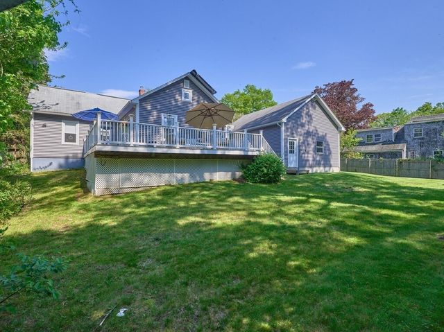 20 Brandes St, Webster, MA 01570