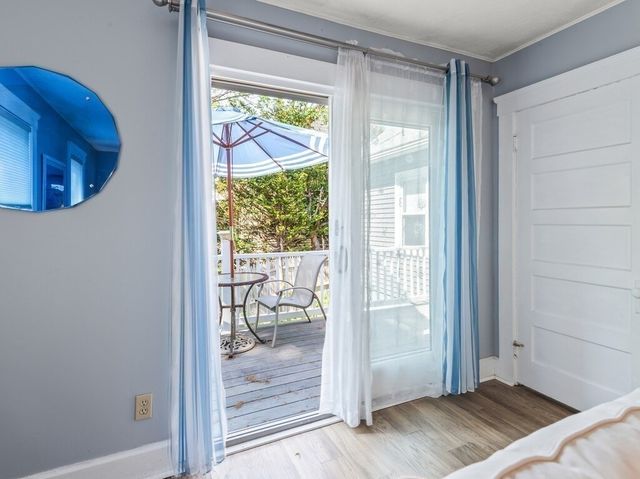 20 Brandes St, Webster, MA 01570