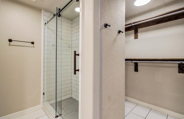 712 Player Court, Conroe, TX 77302