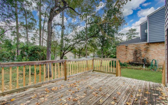 712 Player Court, Conroe, TX 77302