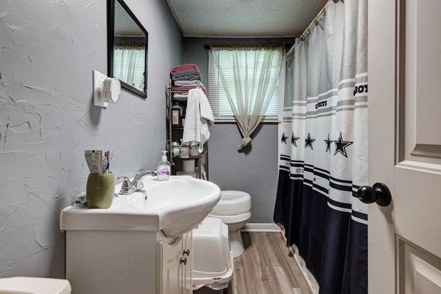 734 Joplin Street, Neosho, MO 64850